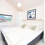 2 Sea C 114 Vakantiehuis *